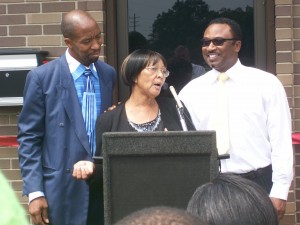 Board Member Bernice Mayes speaking at the dedication. Board Member Bernice Mayes speaking at the dedication.
